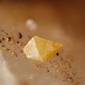 Wulfenite in Quartz from Bird Nest drift, Otto Mtn., San Bernardino Co., CA
FOV: 1.47 mm